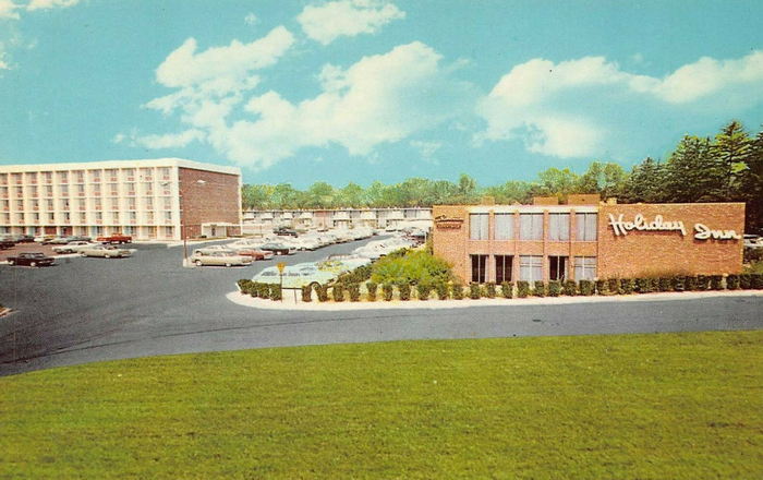 Holiday Inn - Dearborn Location